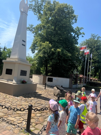 Zdjęcie WhatsApp 2025-06-18 o 21.55.21_737c0602