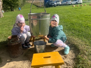 Zdjęcie WhatsApp 2025-09-27 o 22.59.04_e0744440