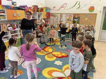 7faad0ed-b6f2-49c6-9d06-53aae695738a