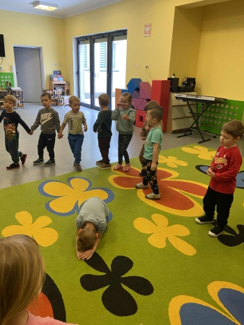 0fa96955-6d0c-43a5-a439-cab279a02e8f