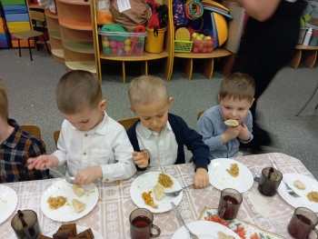 565496cd-0a7c-4ee9-a0af-ec34f981a130