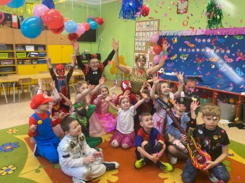 09c60ee0-bf9b-4067-adee-4674bbf4e684