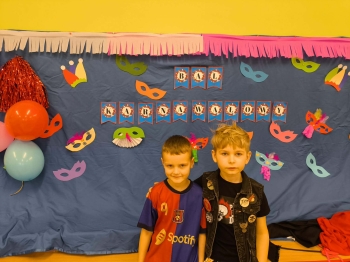 de23daa9-c069-47d3-87c2-802adf4acb93