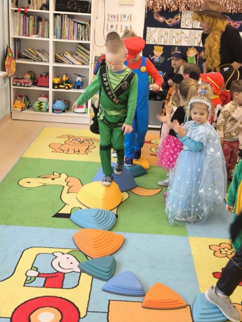 6434358a-9e52-4a4b-b193-3726c6fb7301