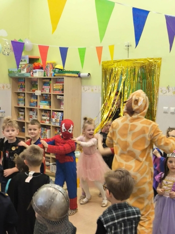 28a82df4-e2ca-4413-9208-13e637217148