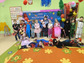 151dc226-7e1f-40d4-863d-fb7632567766