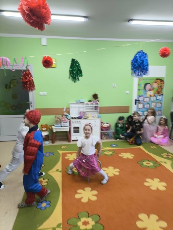 dbc4d816-5775-480d-9f5b-258f8a1197fa