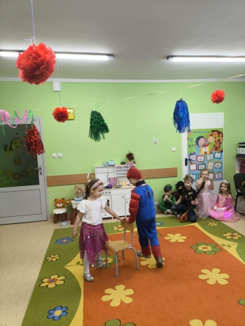 9a68718d-8518-48f1-b638-0bb5ada2515d