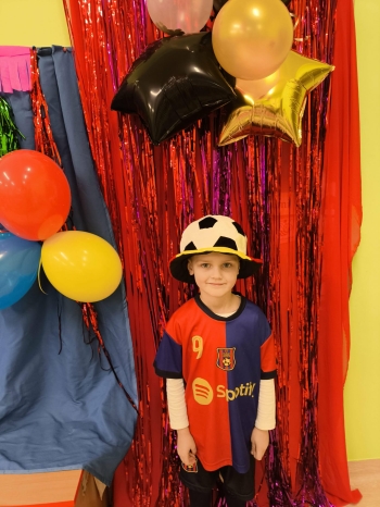 ff6c1e8e-efb2-4cf3-b2fb-caeaec57355f