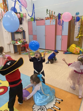 4a4d26b5-740c-4aca-b440-fc3bb4ca3521