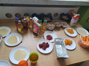 ad827909-0ca7-4594-ba44-934704ecdf60