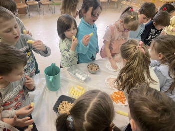 1fe92327-652c-4eb4-aaf8-74c71fa2e1d5