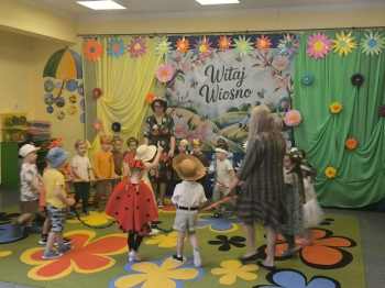 5d62a49f-91b7-4c1e-9270-dfd86152744d